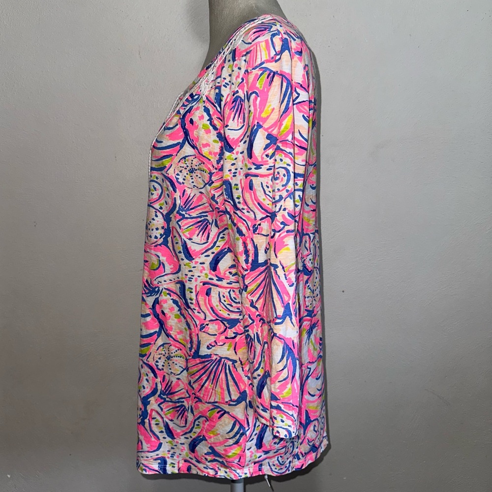 Lilly Pulitzer “Shell of a Time” Holly Top - Picture 7 of 13